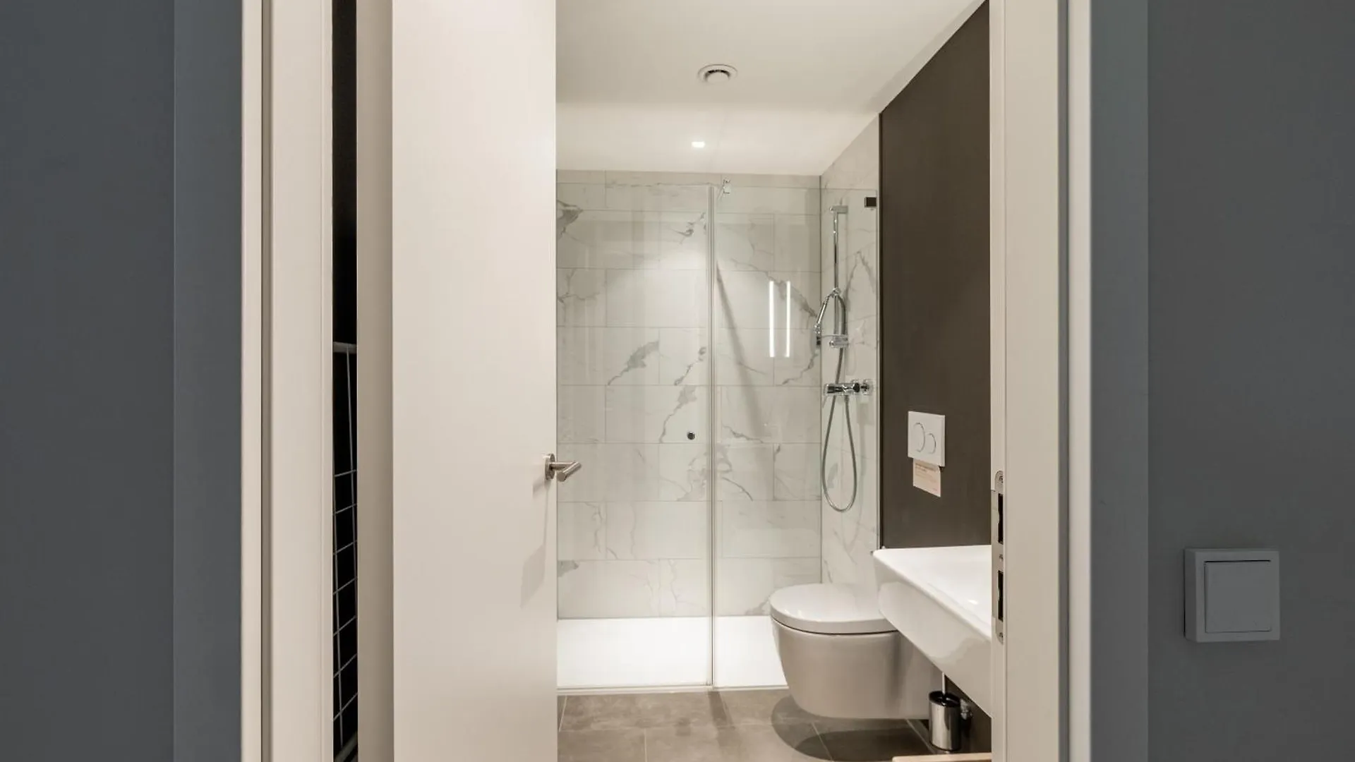 Limehome Duesseldorf Stresemannstrasse - Digital Access Aparthotel Dusseldorf