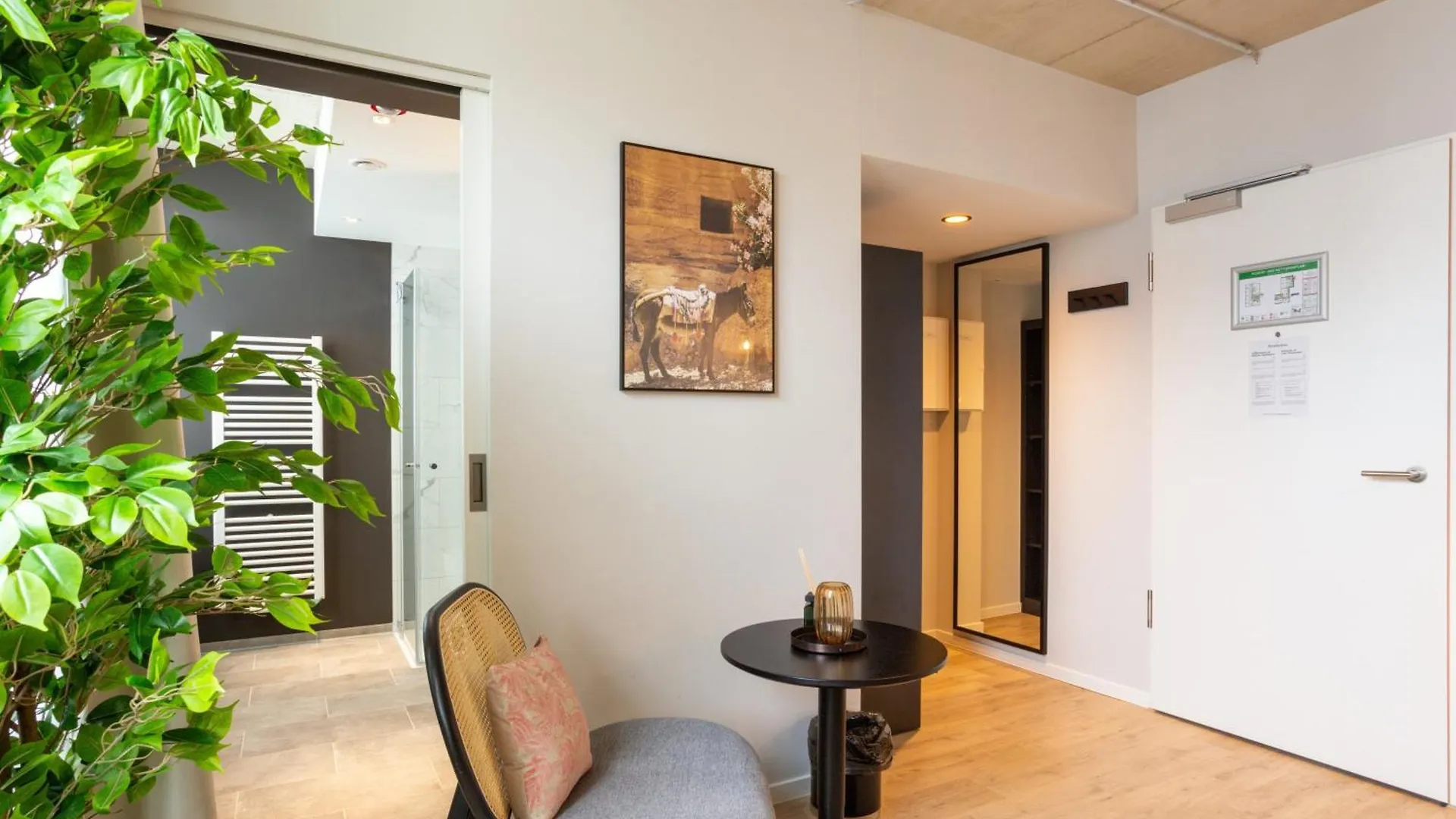 Limehome Duesseldorf Stresemannstrasse - Digital Access Dusseldorf