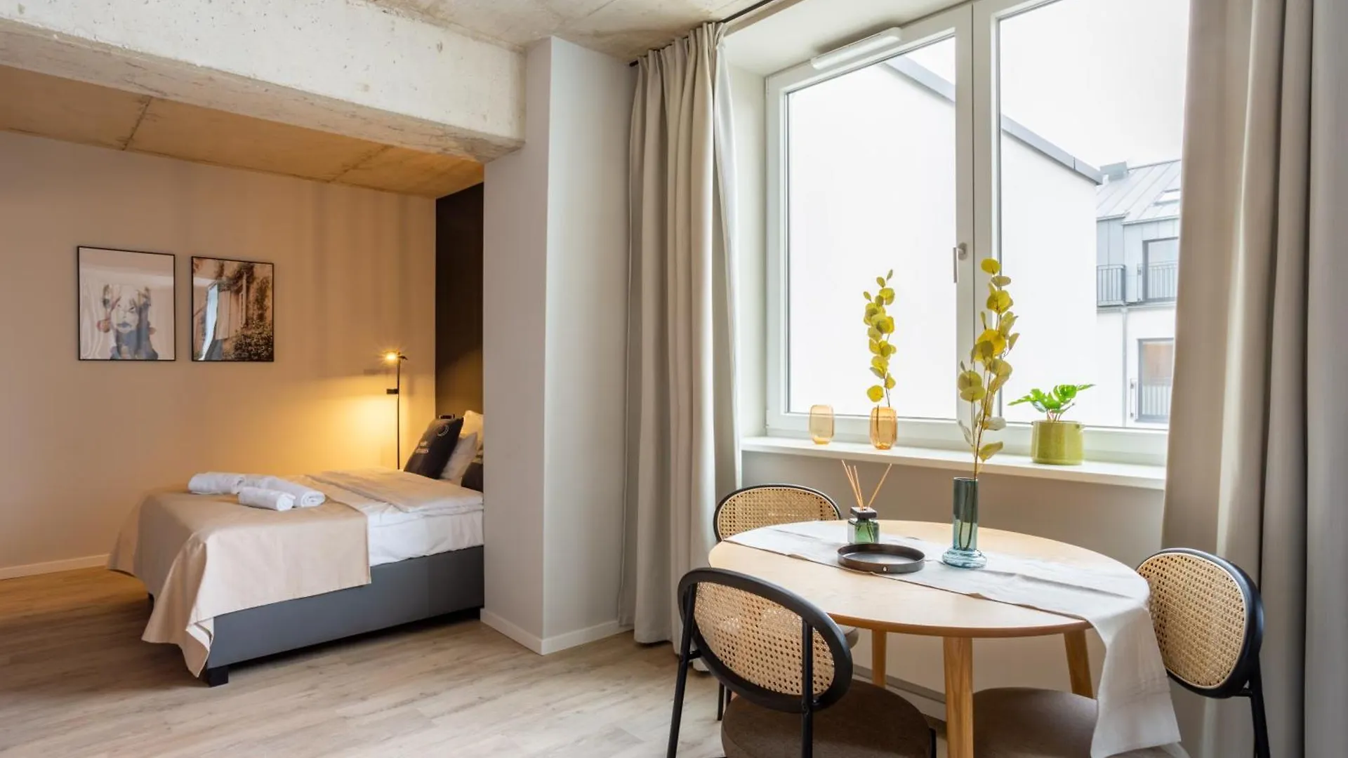 Aparthotel Limehome Duesseldorf Stresemannstrasse - Digital Access